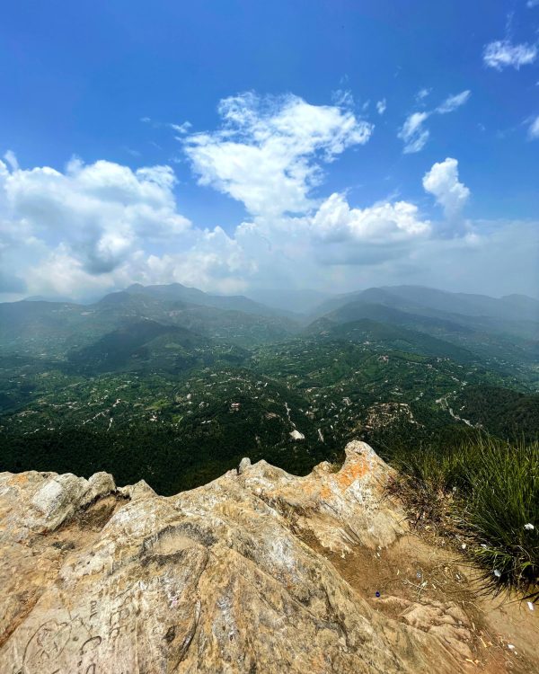 jonathan-charles-KznRnppW7w8-unsplash